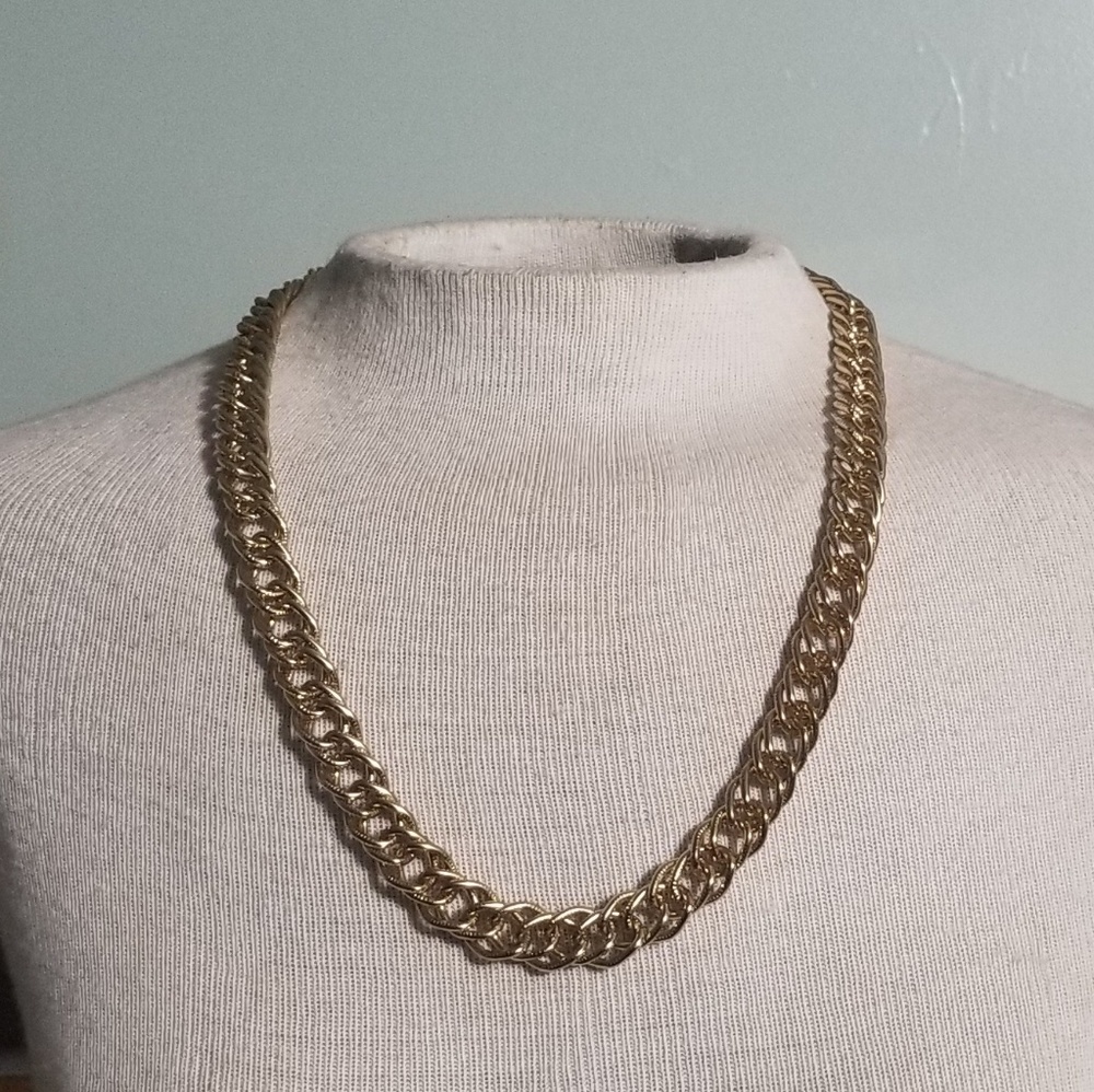 Vintage Gold Tone Chain Necklace